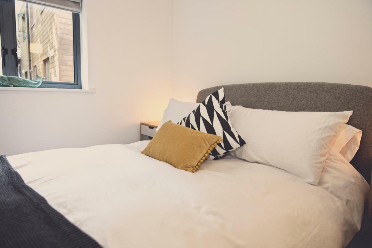 Fowey Landing Apartment Bagian luar foto