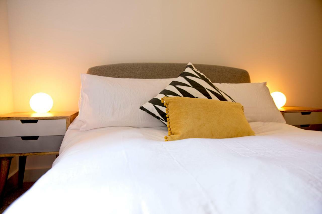 Fowey Landing Apartment Bagian luar foto