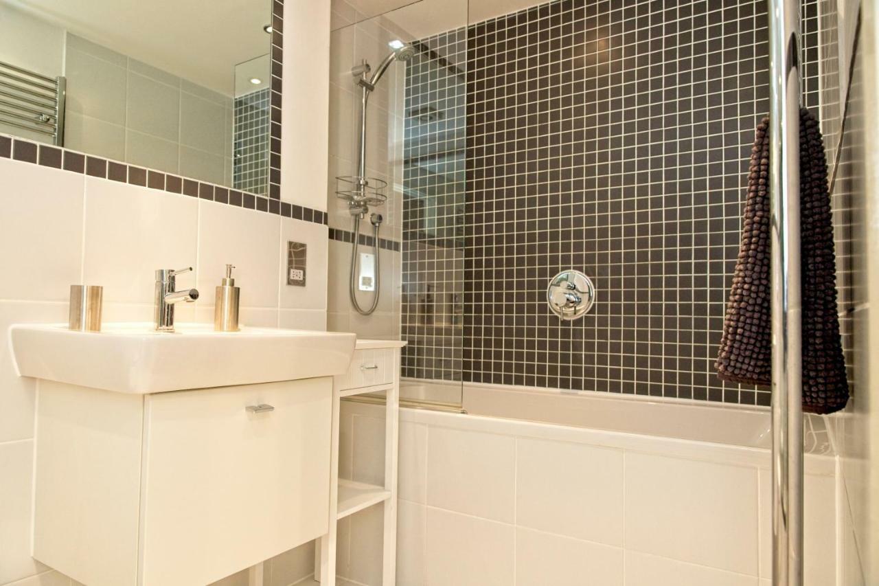 Fowey Landing Apartment Bagian luar foto